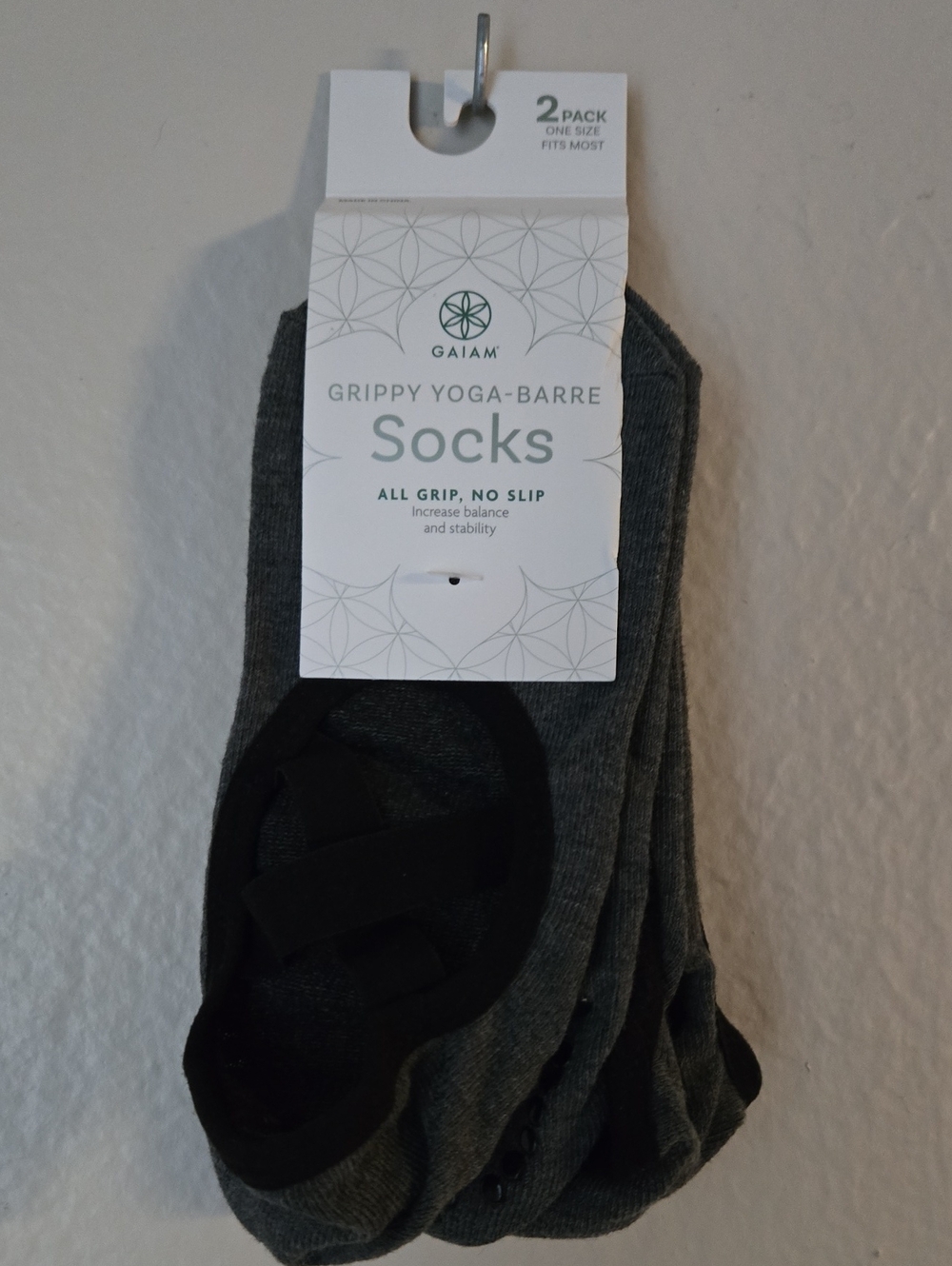 Gaiam Grippy Yoga Barre Socks 2-Pack NWT Non-Slip One Size